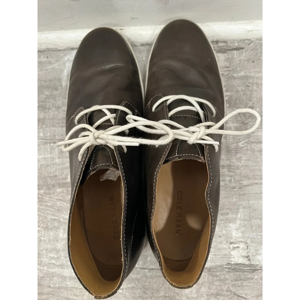 Cole Haan Mens 10M Brown Leather Chukka Boots Mid Top Sneakers Vibram Sole